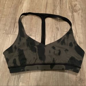 Lulu lemon sports bra